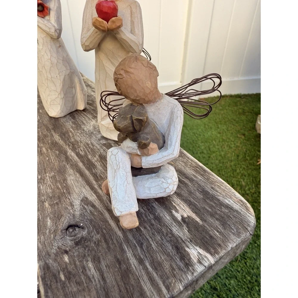 Willow Tree Lot Of 3 Figurines Surrounded By Love Angel Of Comfort You're The Be